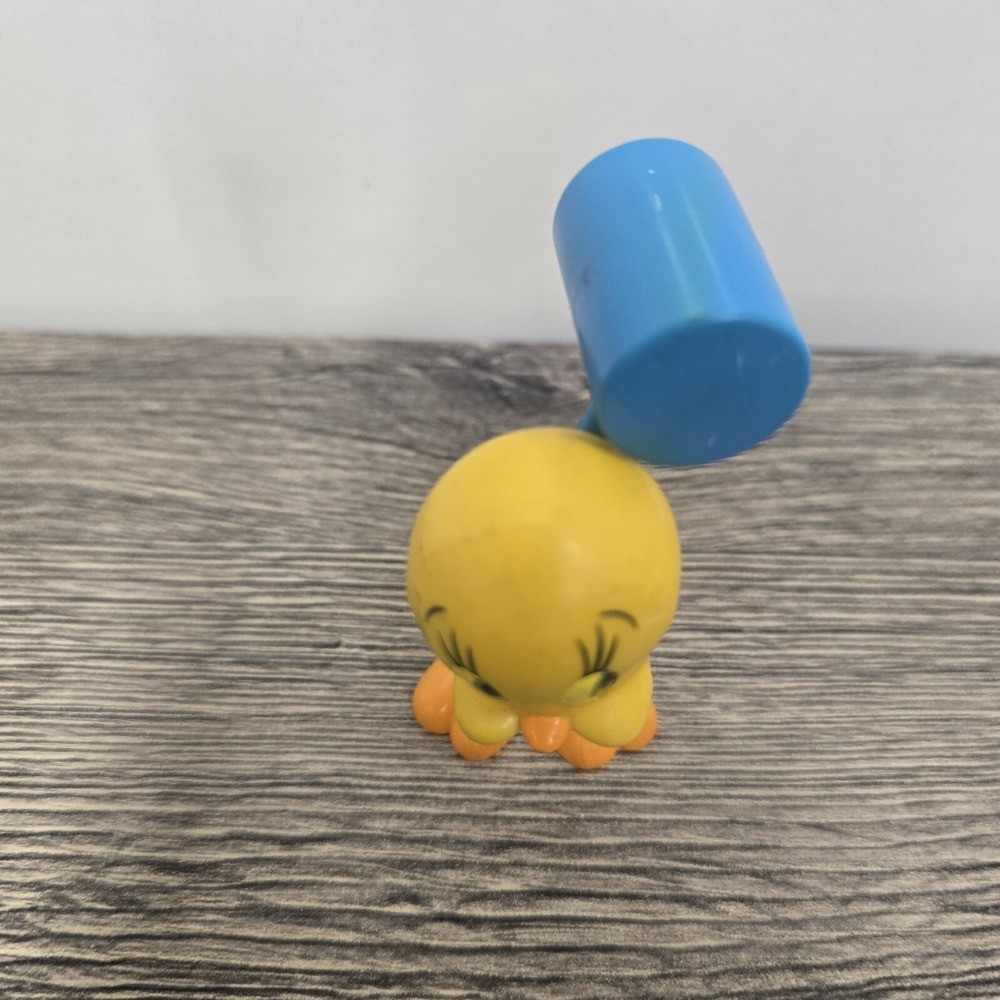 Vintage Tweety Bird Mallet PVC Toy Figure 1994 Warner Brothers Looney Tunes Tyco - Picture 4 of 5